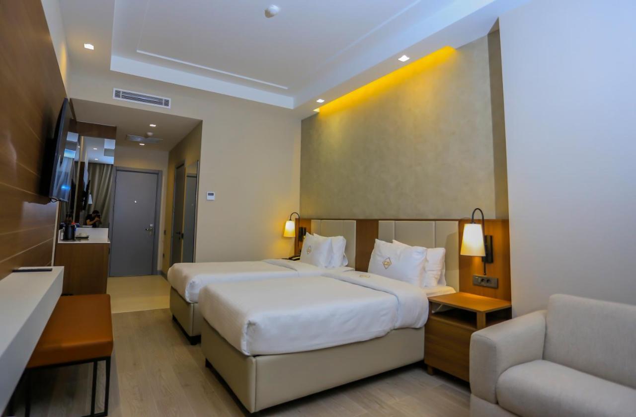 Citymax Hotel Baky Esterno foto