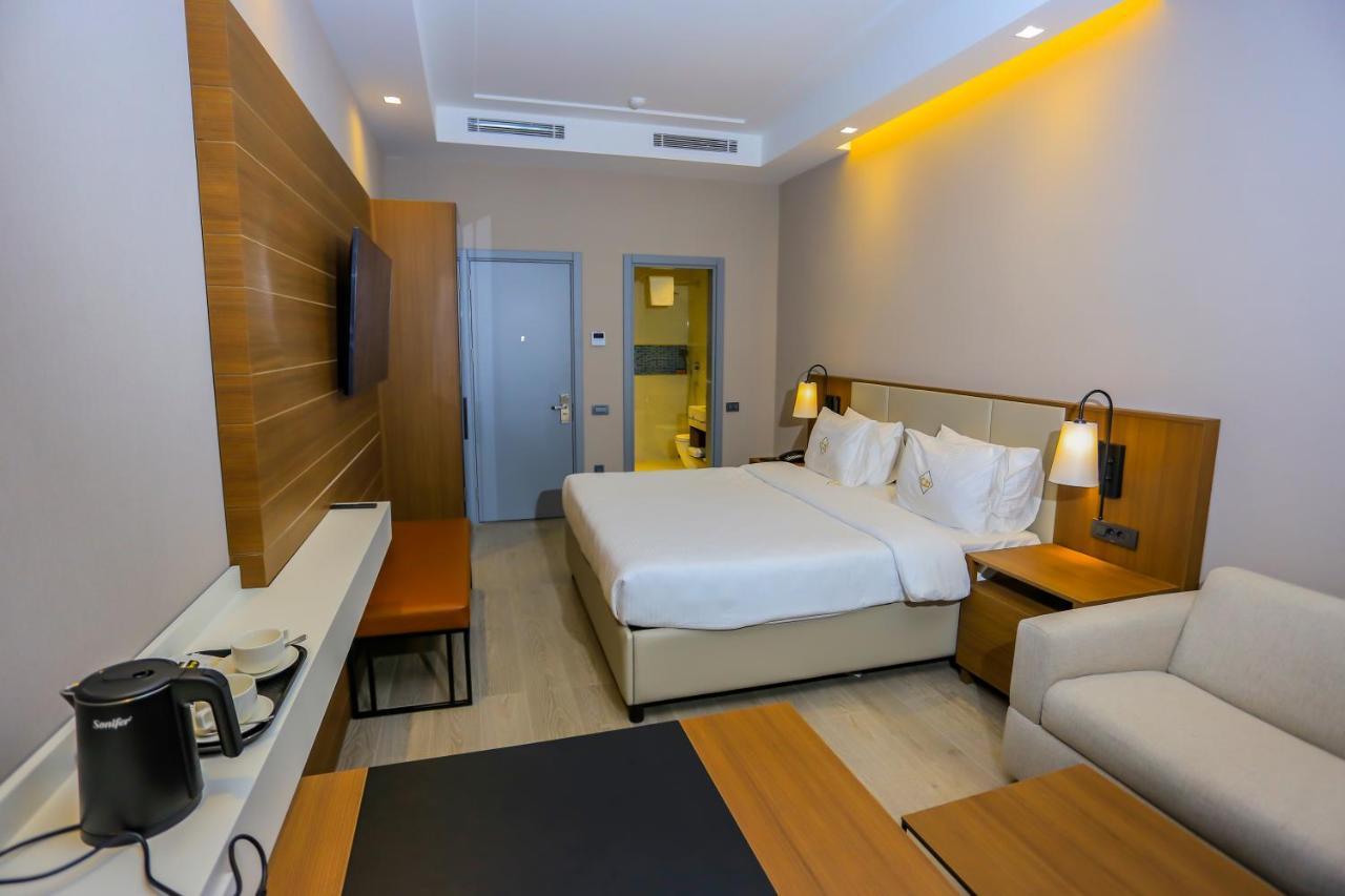 Citymax Hotel Baky Esterno foto