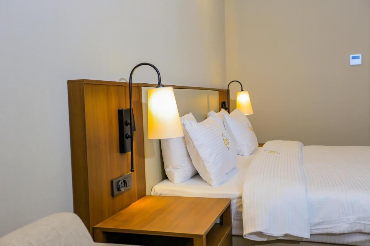 Citymax Hotel Baky Esterno foto