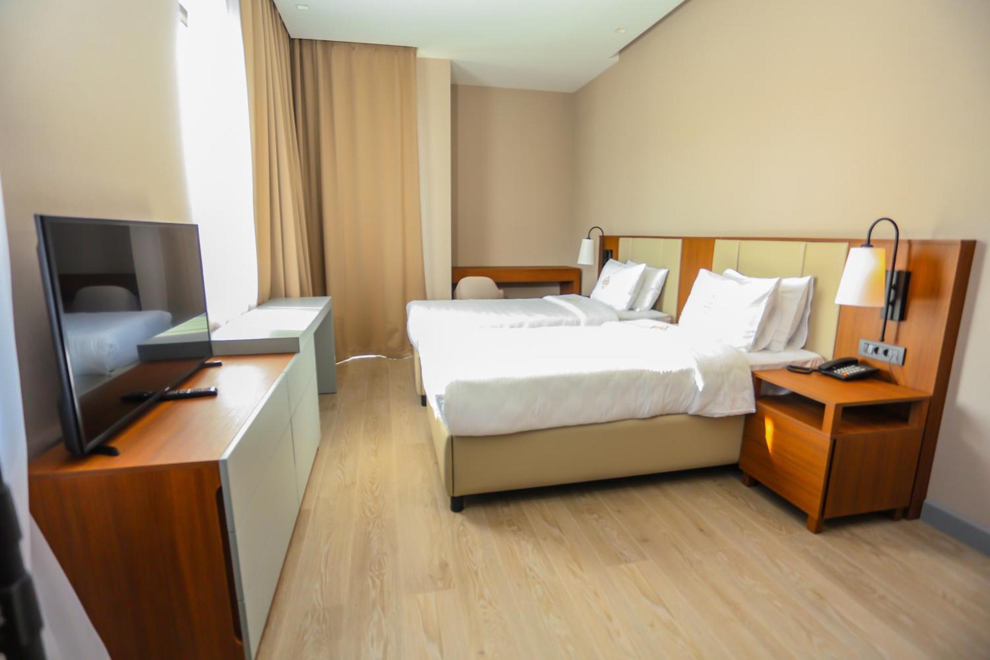 Citymax Hotel Baky Esterno foto