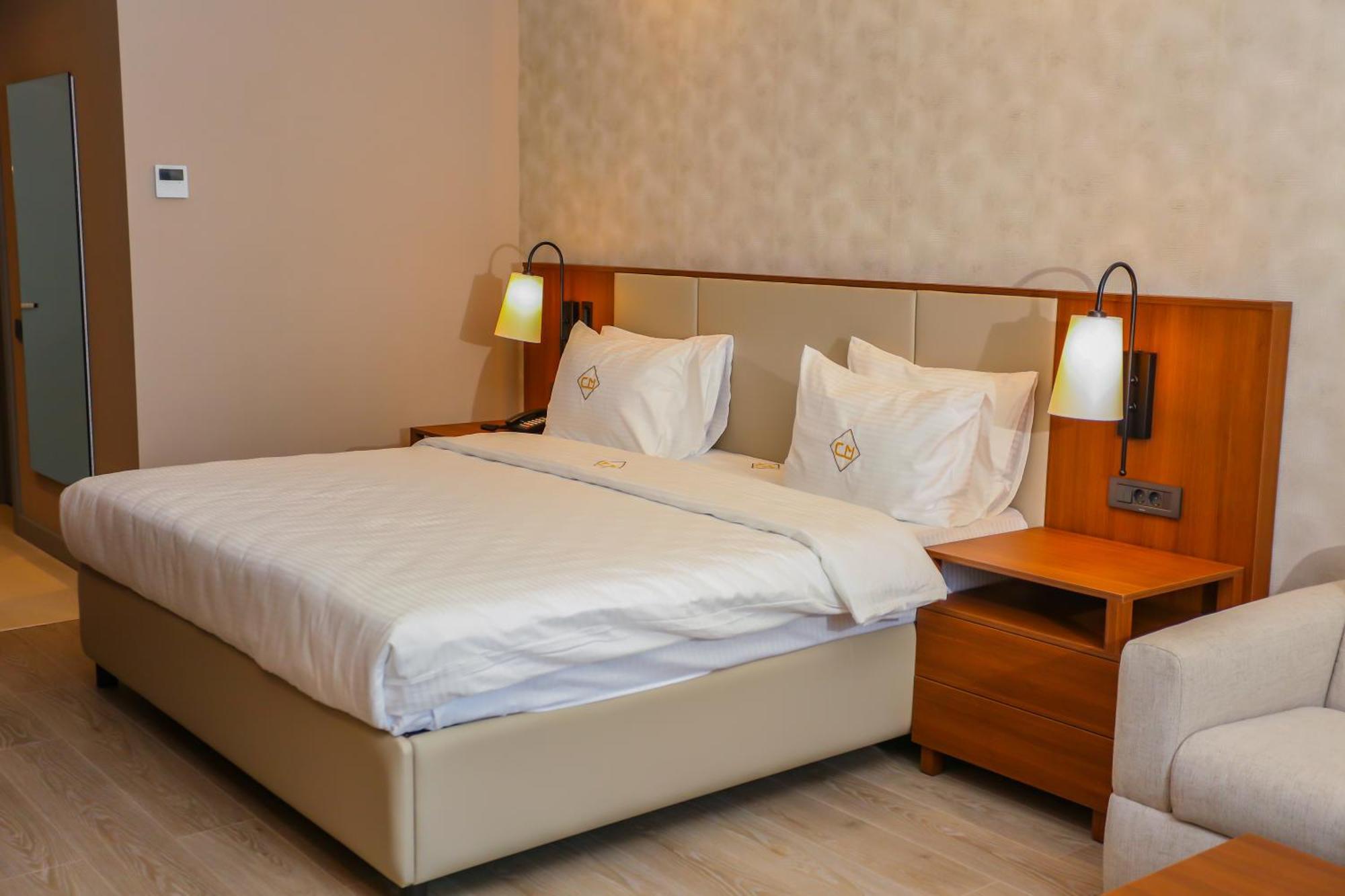 Citymax Hotel Baky Esterno foto