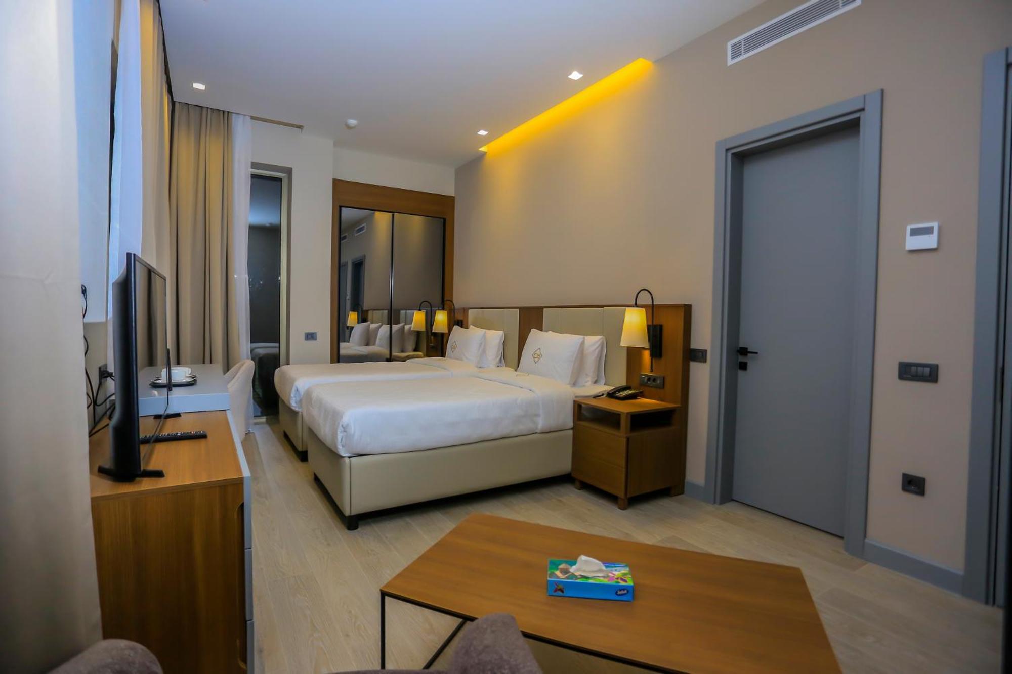 Citymax Hotel Baky Esterno foto